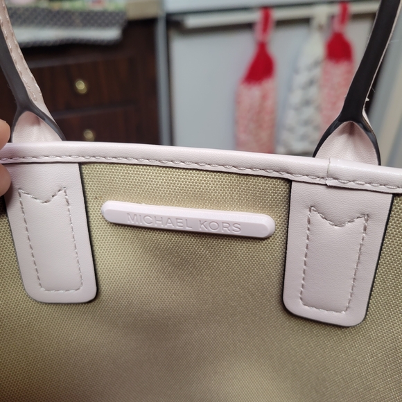 Michael Kors Jodie Small Tote Powder Blush MK Logo NWT - Picture 6 of 12